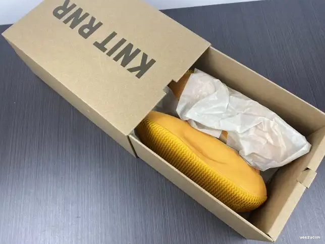 RNR Yeezy Sulfur Knit GW5353 Adidas 0527